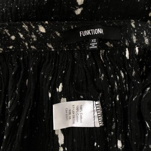 LAST CALL ⭐️ FUNKTIONAL Convertible Dress / Skirt - Picture 6 of 8